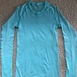 Lululemon long sleeve shirt